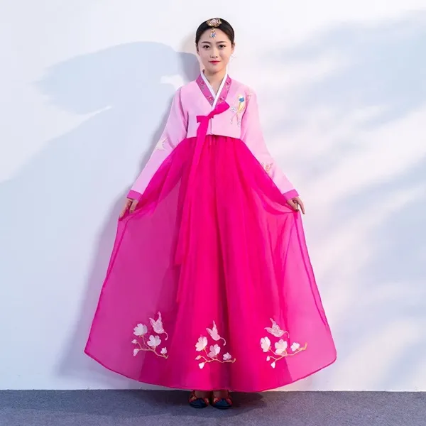 Hanbok nữ - Thanh tao, sang trọng và quyến rũ