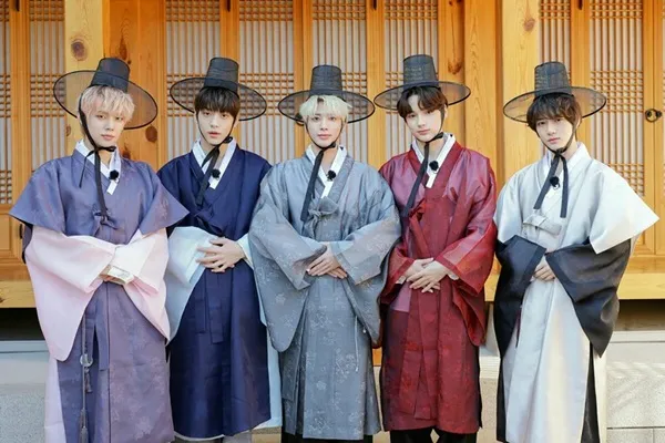 Hanbok nam - Giản dị và truyền thống